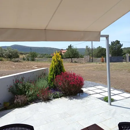 Lejlighed Smailis 1 *